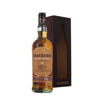 Knockando Wooden Case 15 ani Speyside Single Malt Scotch Whisky 0.7L