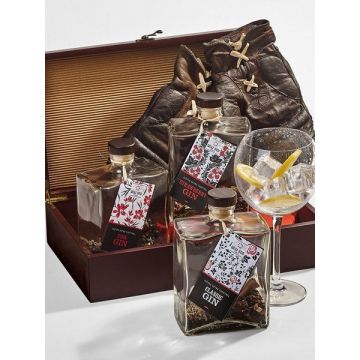 Amestec cocktail - Strawberry Gin cocktail mix in carafe | Quai Sud