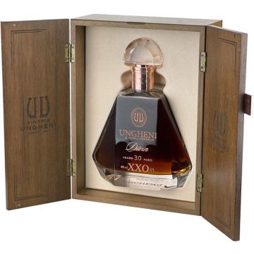 Vinars Divin Ungheni 30 ani, XXO, 40% Alcool, 0.7 l, Cutie Cadou