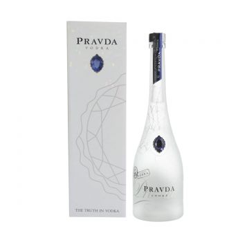 Pravda Vodka Cutie 0.7L