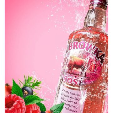 Zubrowka Rose Vodka 0.7L